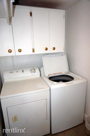 Foto del edificio - 3 br, 2.5 bath Duplex - 2070 S Conference Dr