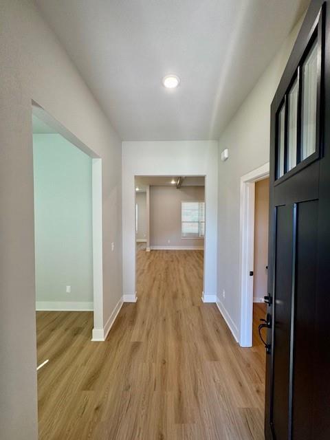 Building Photo - 5302 SW Firethorn Ln