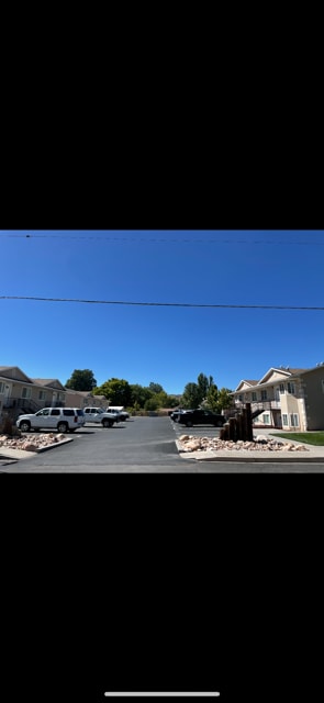 Building Photo - 281 E 170 N