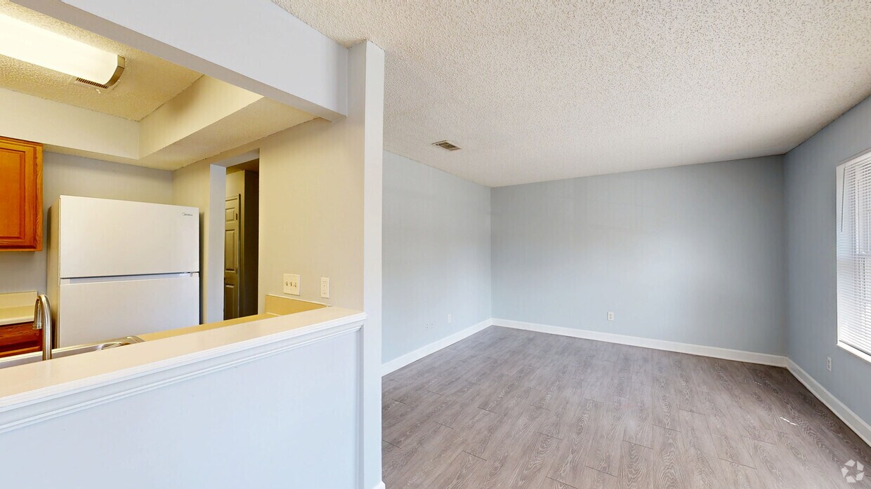 Photo - Sabal Palms Apartments