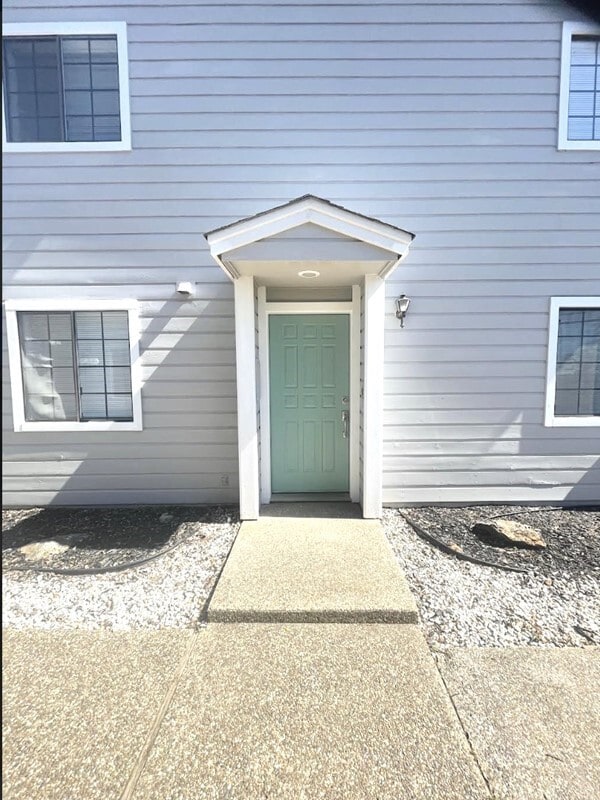 Building Photo - Super Cute Duplex for Rent