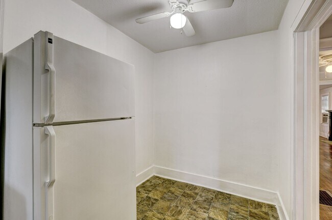 Foto del edificio - 1 Bed 1 Bath apartment in Okc close to Plaza District!