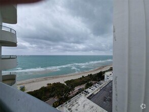 Building Photo - 5555 Collins Ave