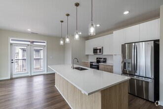 Interior Photo - Kelson Row at Rocky Hill