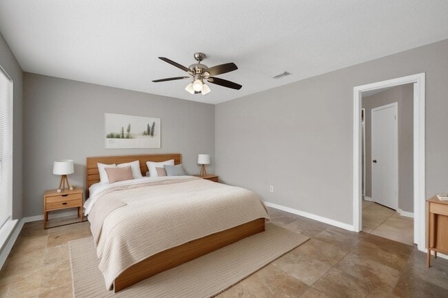 Building Photo - 8514 Deer Meadow Dr