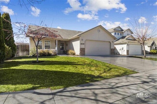 Foto del edificio - 3 Bedroom 2 Bath Single Level Blackhawk Subdivision