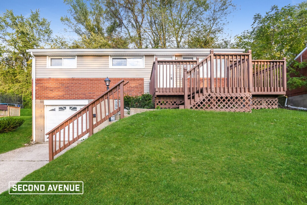 774 Cottonwood Dr, Monroeville, PA 15146 House Rental in Monroeville