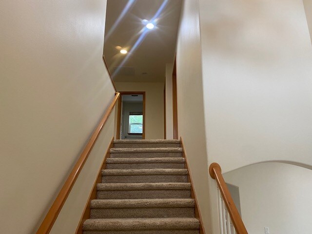 Grand foyer at entry - 29588 63rd Ct S