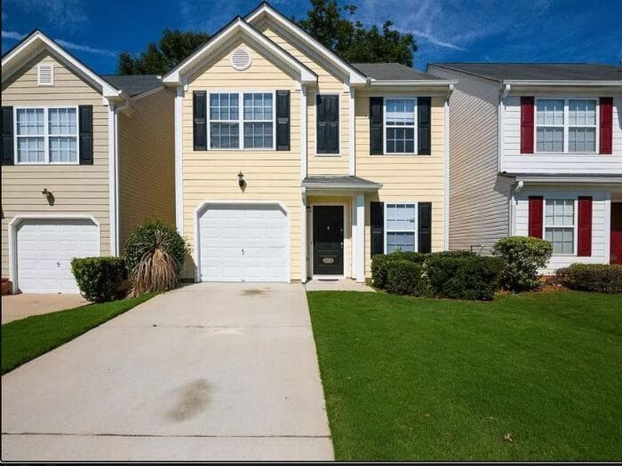 Lovely Home in Covington GA House Rental in Covington, GA