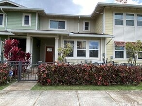 Building Photo - 550 Kamaaha Ave