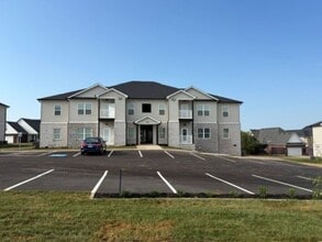 Building Photo - 308 Hillview Mls Blvd