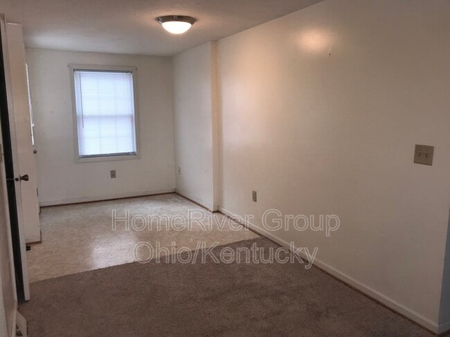 Building Photo - 436 Wooster Rd