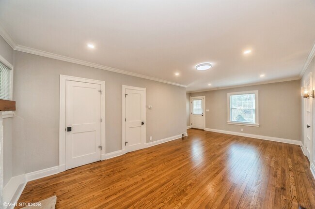 Foto del edificio - 114 Michigan Ave