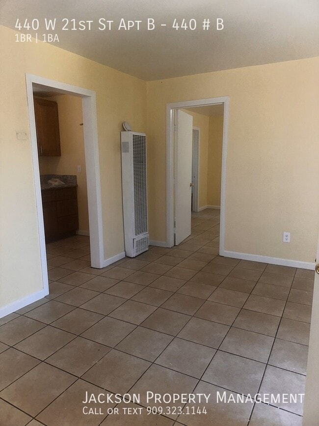 Foto del edificio - 440 W 21st St