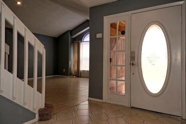 Foto del edificio - Two Story Ocoee Home