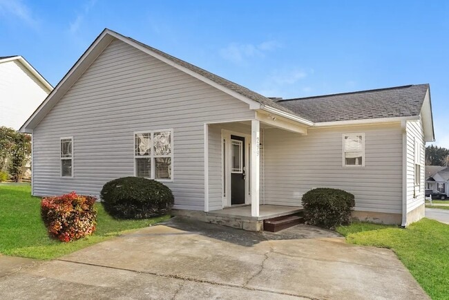 Building Photo - 298 Maynard S Dr