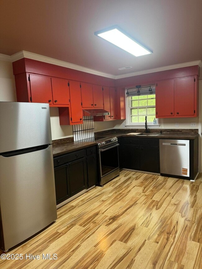 Building Photo - 4798 Stantonsburg Rd