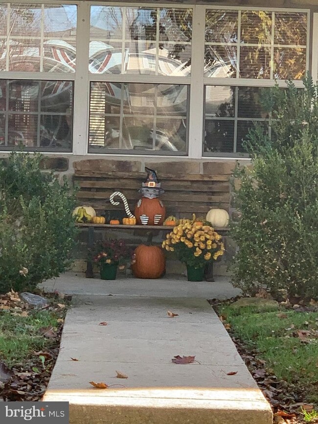 414 Devon Ct, Downingtown, PA 19335 Townhouse for Rent in Downingtown