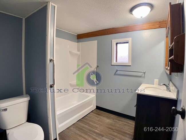 Foto del edificio - 3 Bedroom 2 Bathroom Manufactured Home