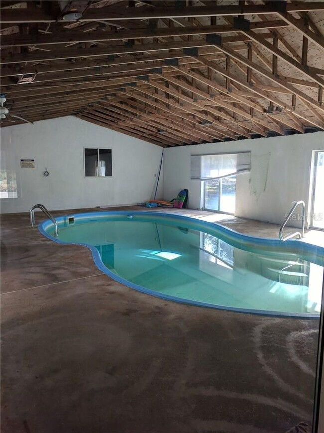 Foto del edificio - 3 Bedroom 3.5 Bath Pool Home-No HOA