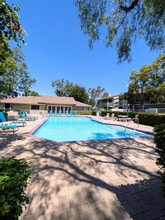 Building Photo - 1131 Packers Cir