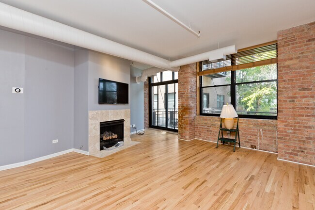 Foto del edificio - 520 W Huron St