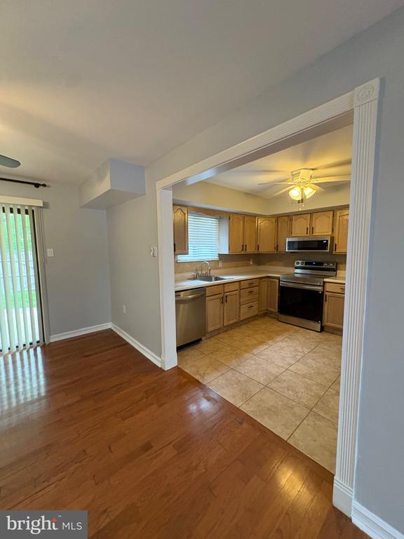 Foto del edificio - 10 Lafayette Ln