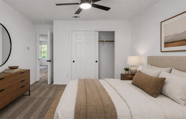 Foto del edificio - 4501 Whispering Valley Dr