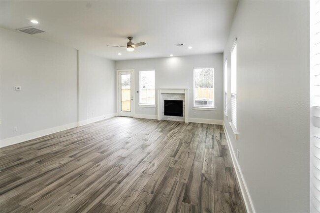 Foto del edificio - 217 E 30th St