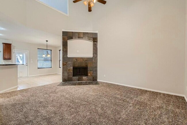 Foto del edificio - 10380 Cedar Lake Dr