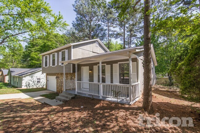 Foto del edificio - 3893 Wood Path Ln