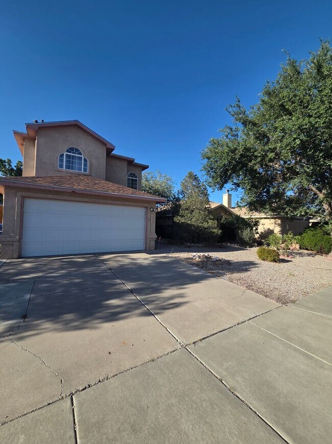 Foto del edificio - Move in special on a Beautiful 3 bed 2.5 b...