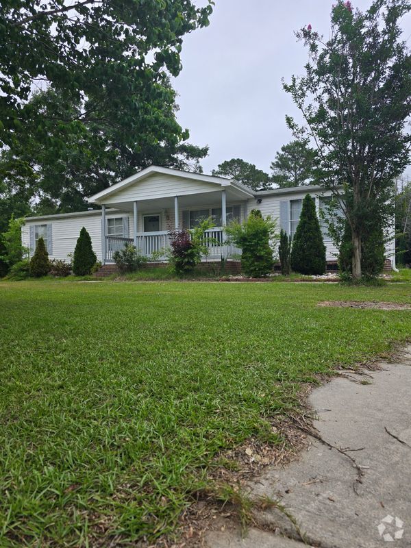 Building Photo - 3513 Sandpiper Rd