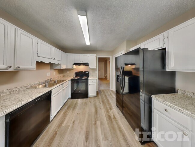Building Photo - 5219 Glendora Ct