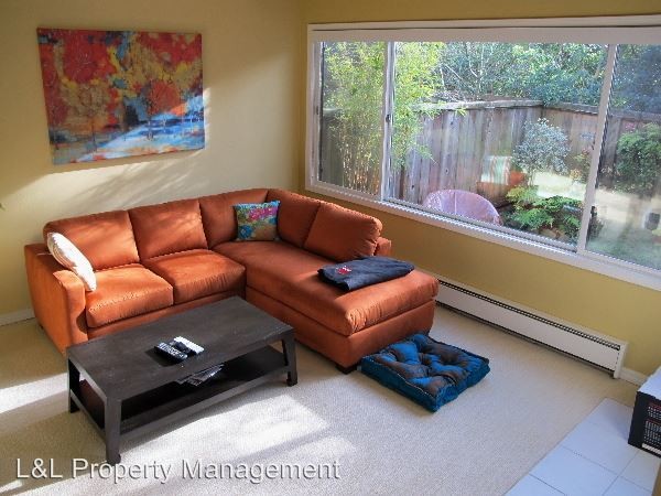 Primary Photo - 2 br, 1.5 bath House - 64 Park Terrace