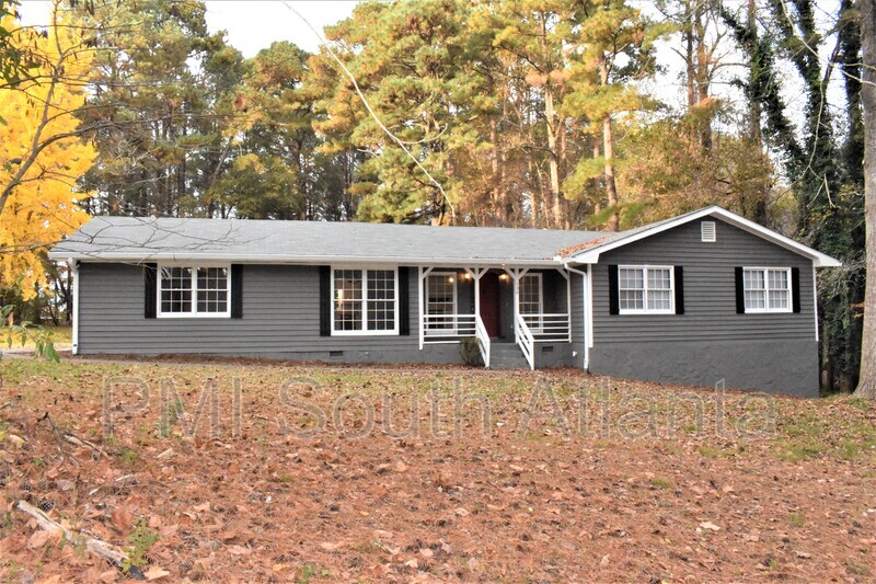 Primary Photo - 130 Pine Trail Rd