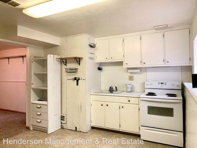 Foto del edificio - 1010 E 16th St