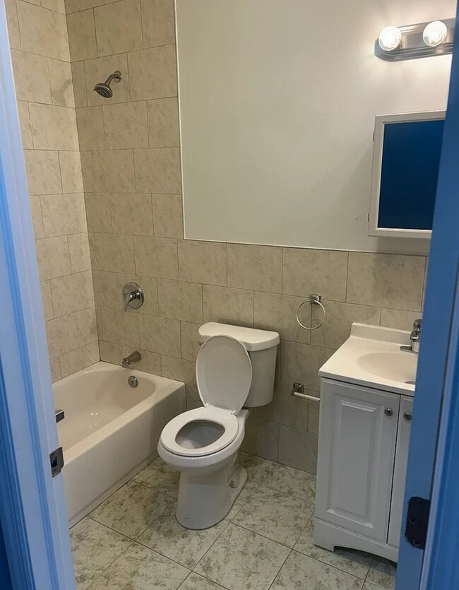 Foto del edificio - 231 Dayton Ave