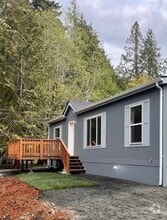 Building Photo - 9618 Mariner Dr NW