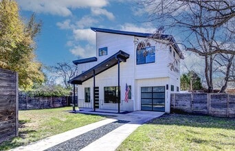 Building Photo - 4903 Lyons Rd