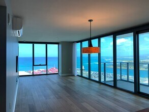 Building Photo - 600 Ala Moana Blvd