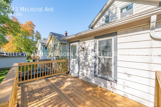 Building Photo - 2613 Melrose Ave