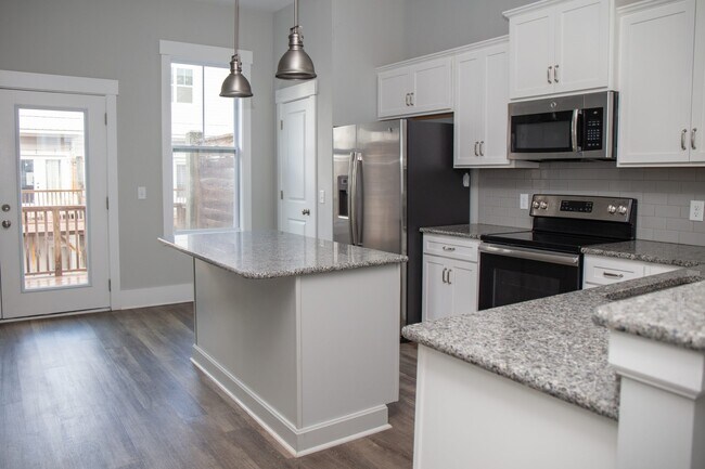 Foto del edificio - 6009 Richard Bradley Dr