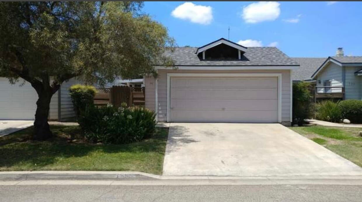 Single Family Home House Rental in Visalia, CA
