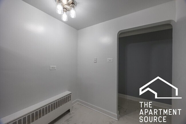 Foto del edificio - 2754 W North Shore Ave