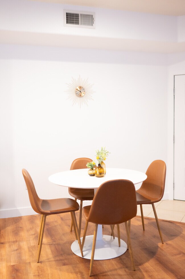 Foto del edificio - 6900 E Princess Dr