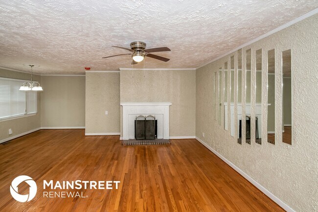 Foto del edificio - 104 14th Ct NW