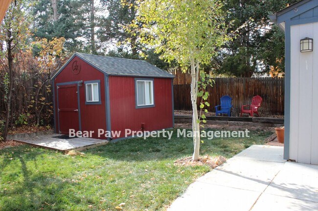 Building Photo - Awesome Brick Ranch in Lakewood