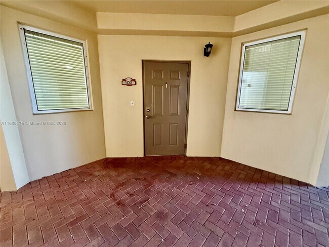 Foto del edificio - 10805 NW 89th Terrace