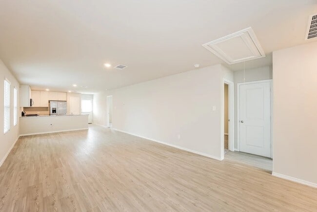 Building Photo - 14628 Calaveras Creek